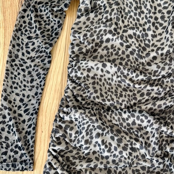 Reformation Leopard Sheer Sleeves Tomas Long Sleeve Mini Dress Sz XS - Picture 4 of 7